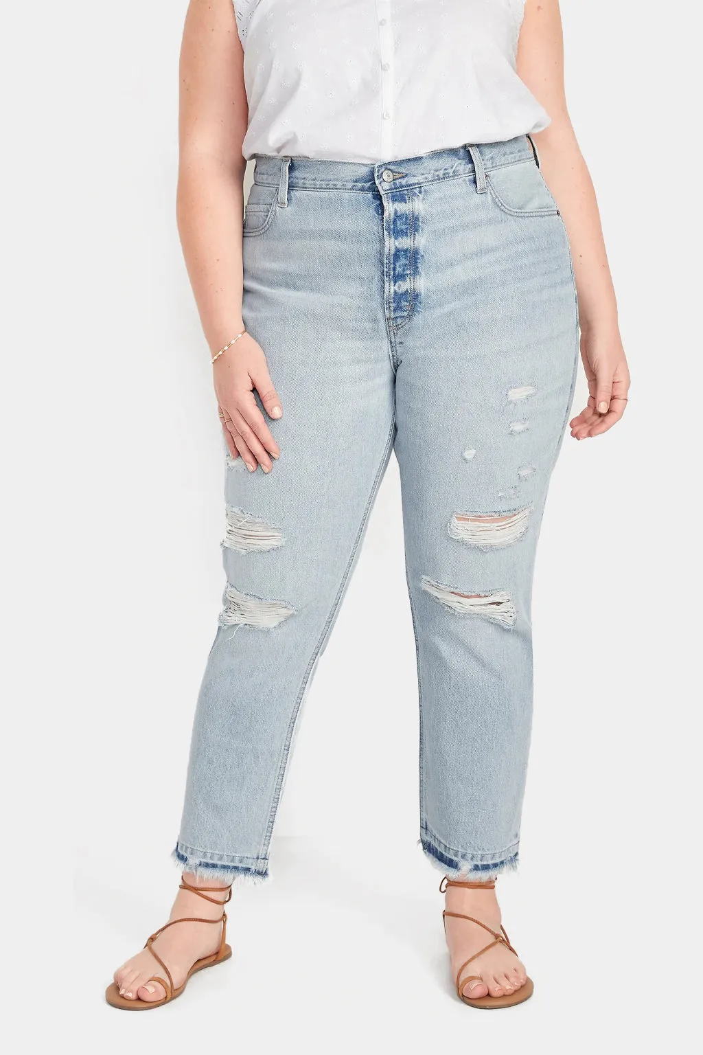 Old Navy - High-Waisted Slouchy Straight Distressed Cut-Off Non-Stretch Jeans for Women