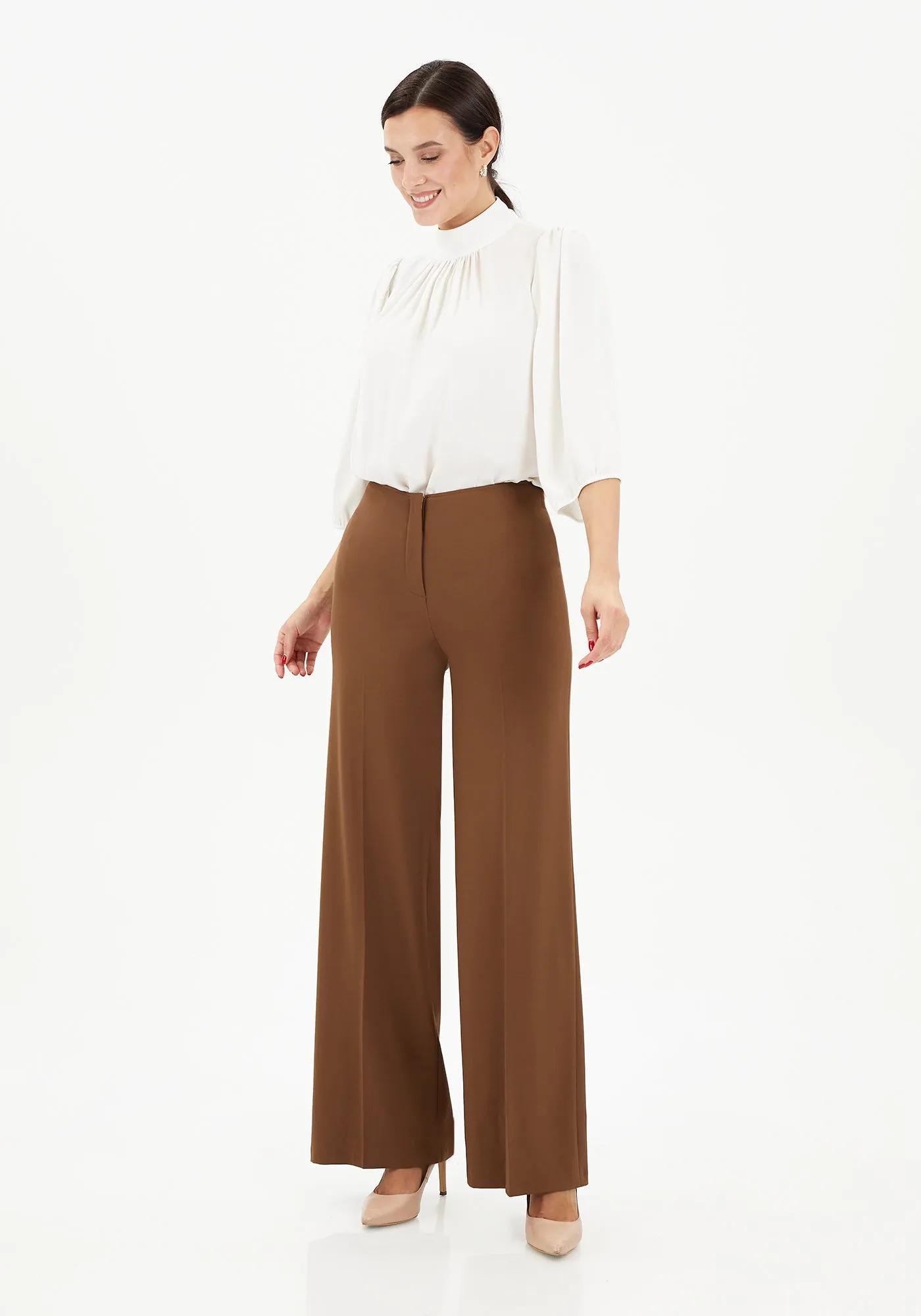 Wide-Leg Pants for a Sleek and Stylish Look