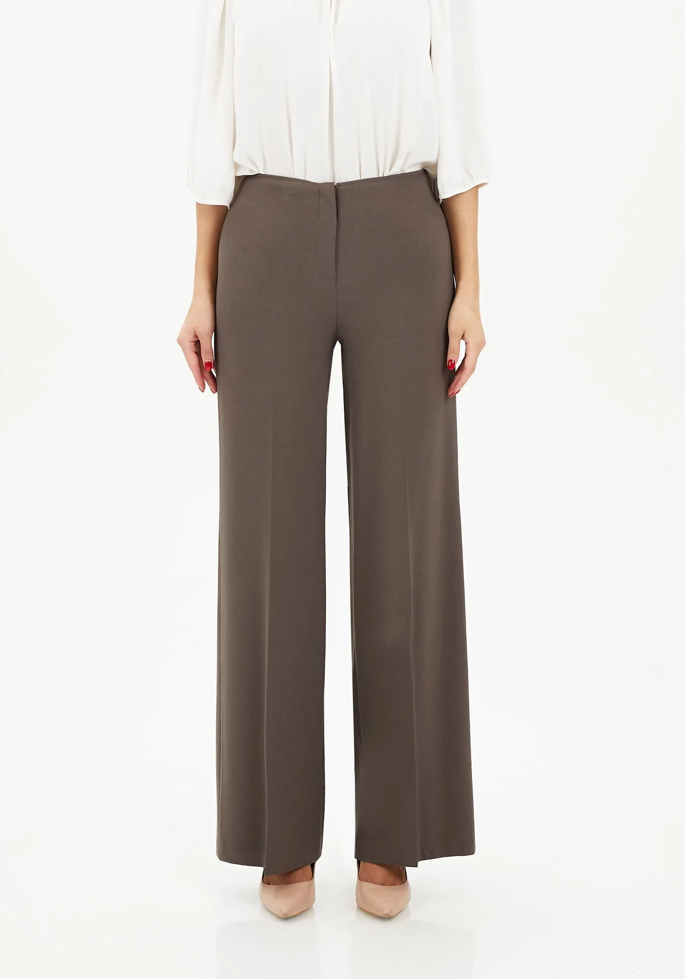 Wide-Leg Pants for a Sleek and Stylish Look